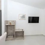 Tona Baška Voda