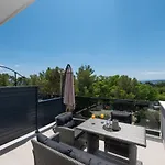 Tona Διαμέρισμα